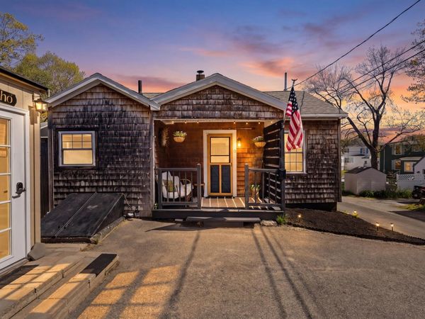 10 Ninth Street, Old Orchard Beach, ME 04064