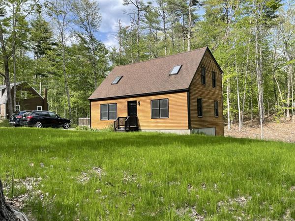 669 New Dam Road , Waterboro, ME 04061
