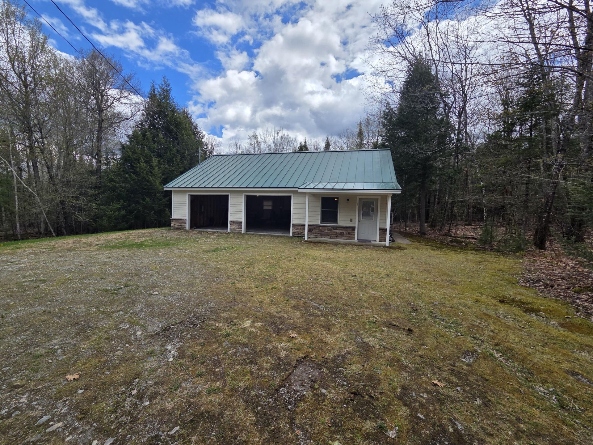 75 Redcedar Lane, Sidney, ME 04330 Main Photo