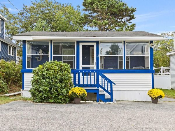 3 Island View Avenue, Saco, ME 04072