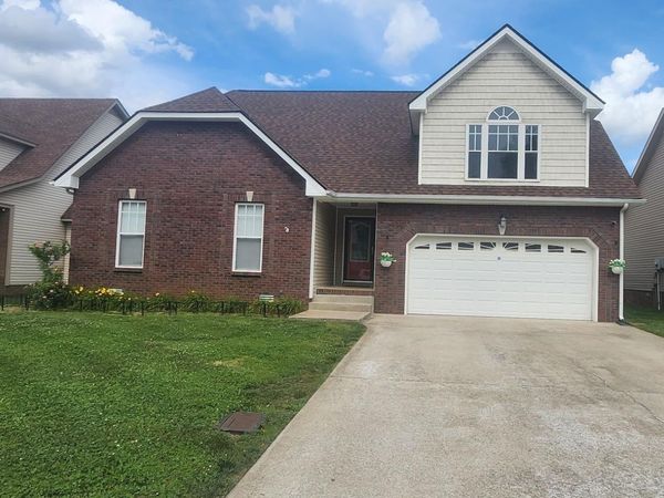 2945 Brewster Drive, Clarksville, TN 37042