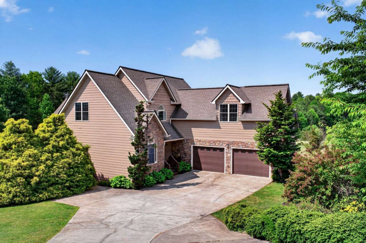 100 Pond Overlook Ln, Morganton, GA 30560 Main Photo