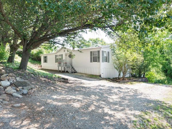 66 Green Oak Road, Asheville, NC 28804