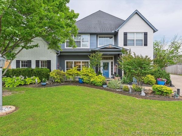 13904 E 89th Court North , Owasso, OK 74055