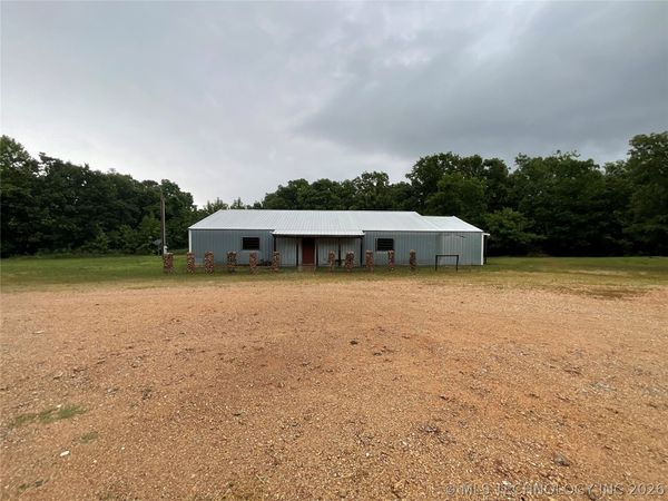 61922 State Highway 10 , Kansas, OK 74347