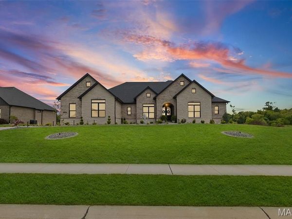 3824 Tanzanite Trail, Edwardsville, IL 62025
