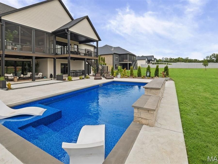 Property Image 75