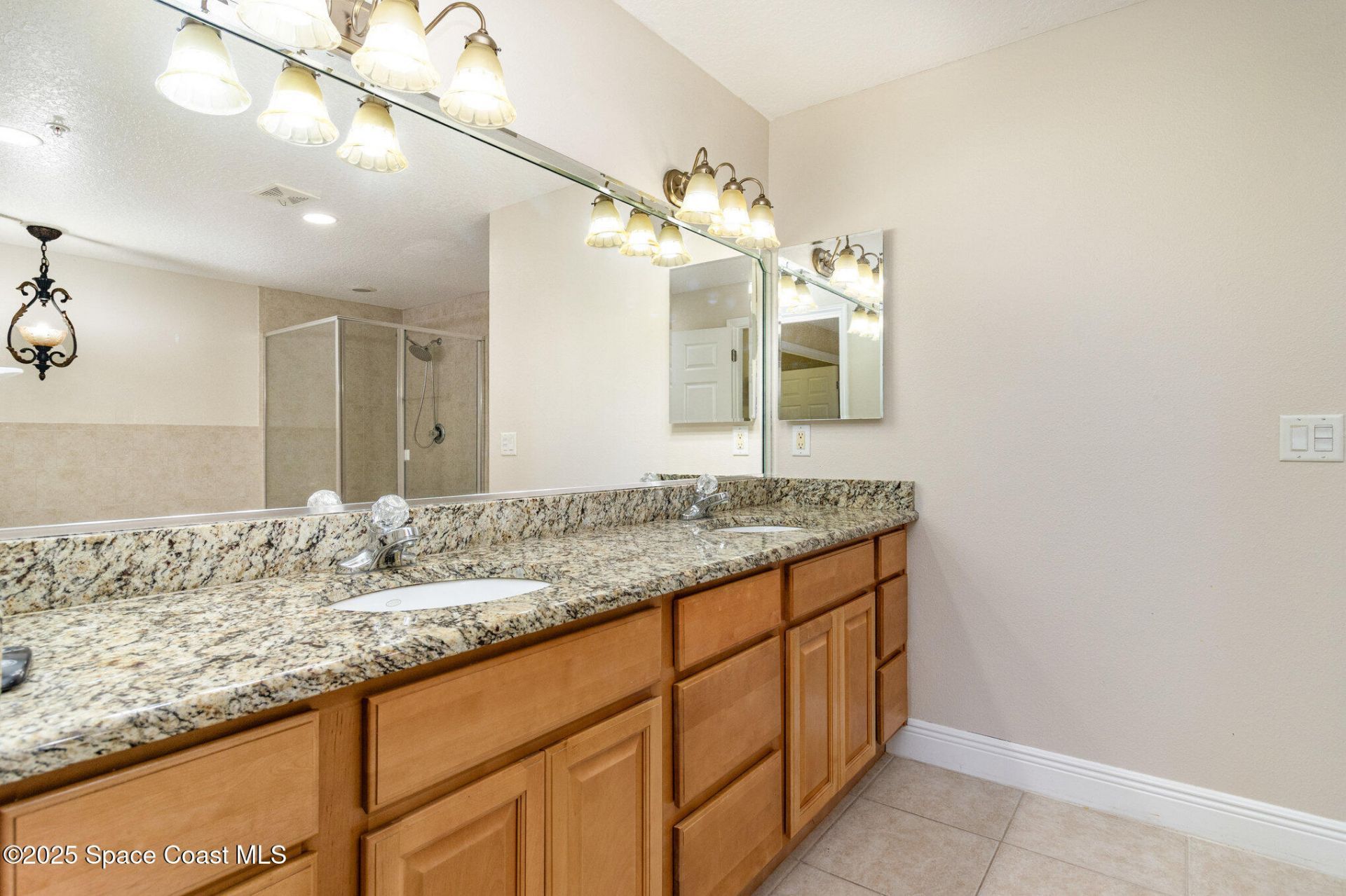 1211 E New Haven Avenue, Unit 402, Melbourne, FL 32901 Photo