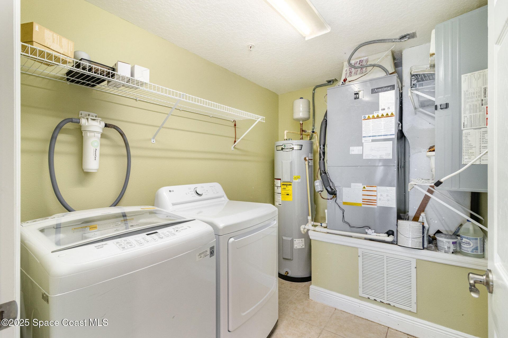 1211 E New Haven Avenue , Unit 402, Melbourne, FL 32901 Photo