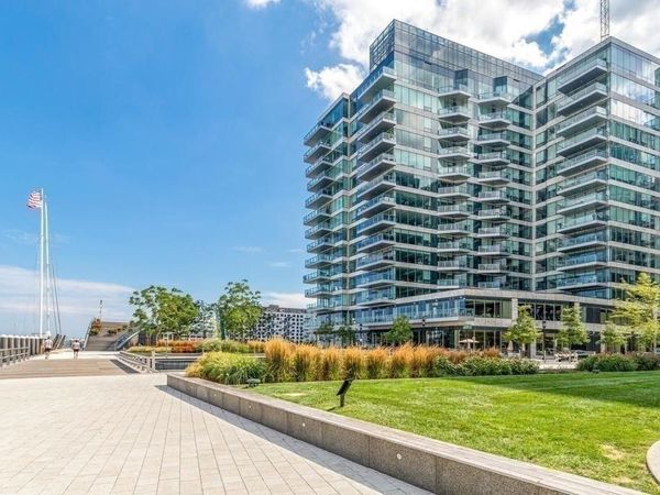 50 Liberty Dr, Unit 12F, Boston, MA 02210