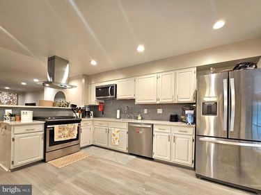 7823 PAINTED DAISY DRIVE, SPRINGFIELD, VA 22152