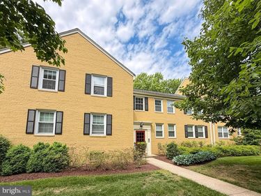 6606 10TH STREET , Unit A2, ALEXANDRIA, VA 22307