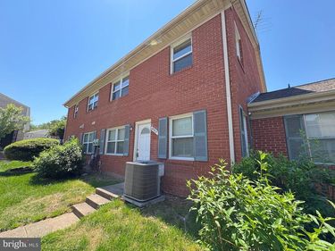 9557 HAGEL CIRCLE , Unit B, LORTON, VA 22079