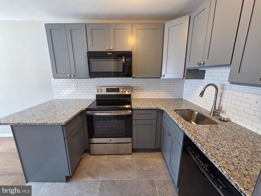 11-13 Aspen Way, Doylestown, PA 18901 Main Photo
