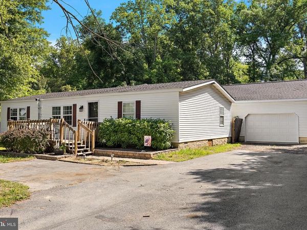 762 HOPEWELL DRIVE , CLAYTON, DE 19938