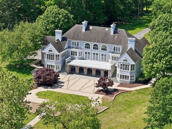 2562 CARROLLTON ROAD, ANNAPOLIS, MD 21403