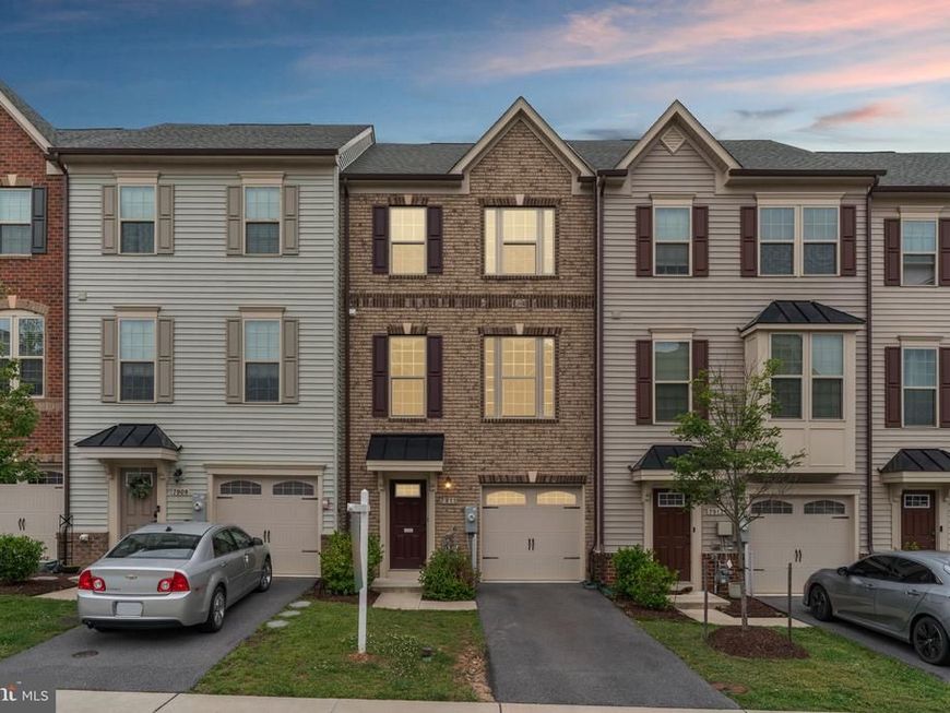 7911 N Gladden Farm Way, Hanover, MD 21076 Main Photo