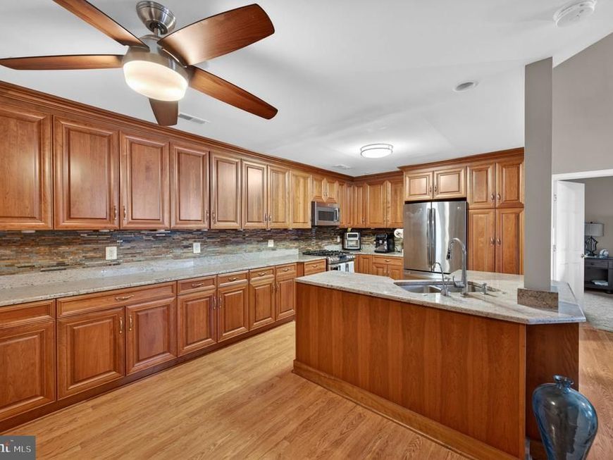 6 Tyler Falls Court, Unit B, Baltimore, MD 21209 Main Photo