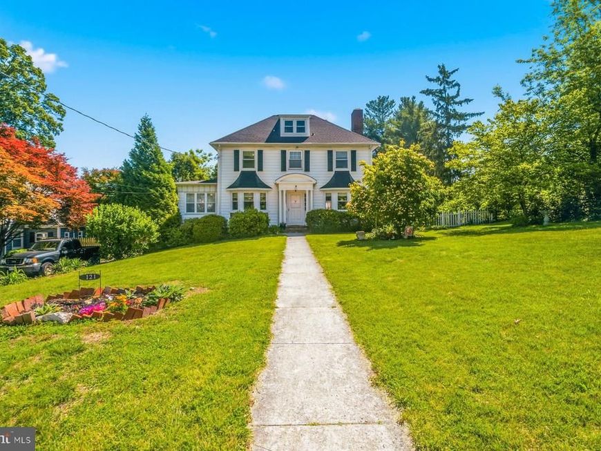 121 Forest Avenue, Catonsville, MD 21228 Main Photo