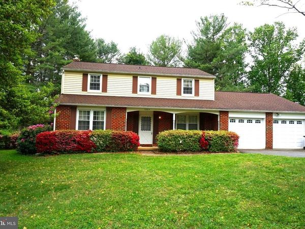 1304 CHEZ COURT , FALLSTON, MD 21047