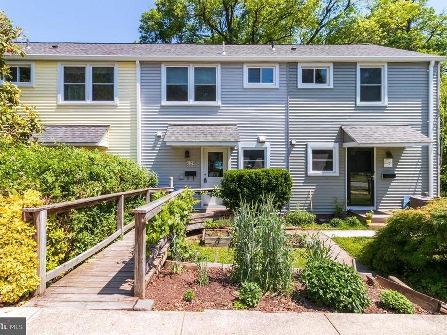 62 F Ridge Road, Greenbelt, MD 20770 Main Photo