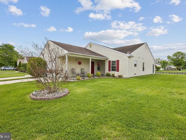 14 W BERWIN WAY , MOUNT LAUREL, NJ 08054