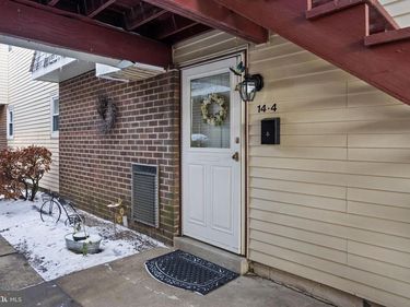 14 -4 FLORENCE TOLLGATE , FLORENCE, NJ 08518