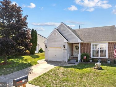 720 TRINIDAD BOULEVARD , WILLIAMSTOWN, NJ 08094