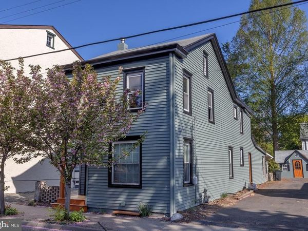 46 DELEVAN STREET, LAMBERTVILLE, NJ 08530