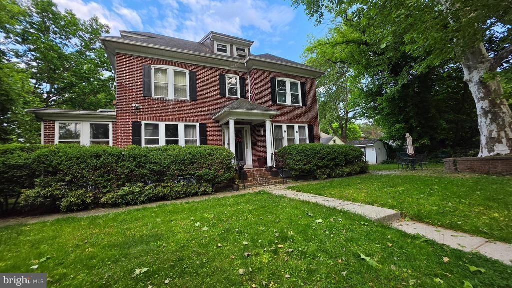 207 Reading Avenue, Trenton, NJ 08618 Main Photo