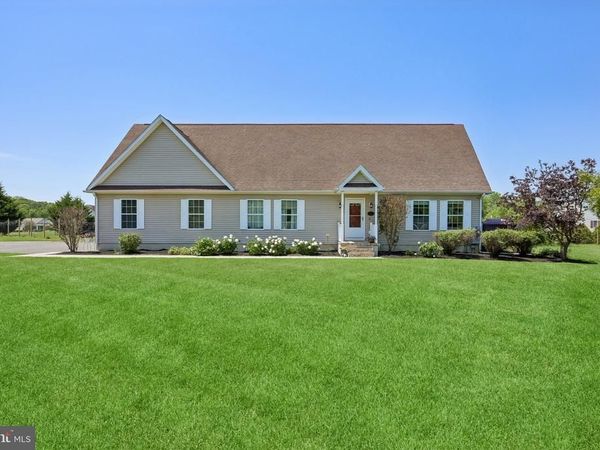 12 MELISSA LANE LANE, PILESGROVE, NJ 08098