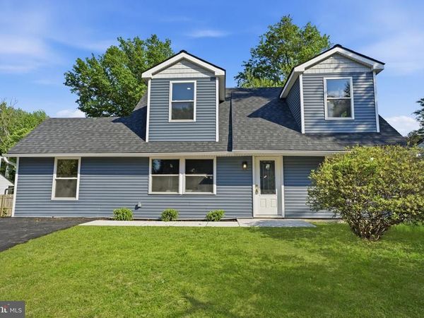 22 PEPPERMINT ROAD , LEVITTOWN, PA 19056