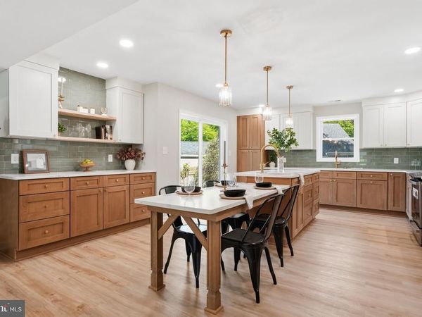 22 PEPPERMINT ROAD, LEVITTOWN, PA 19056