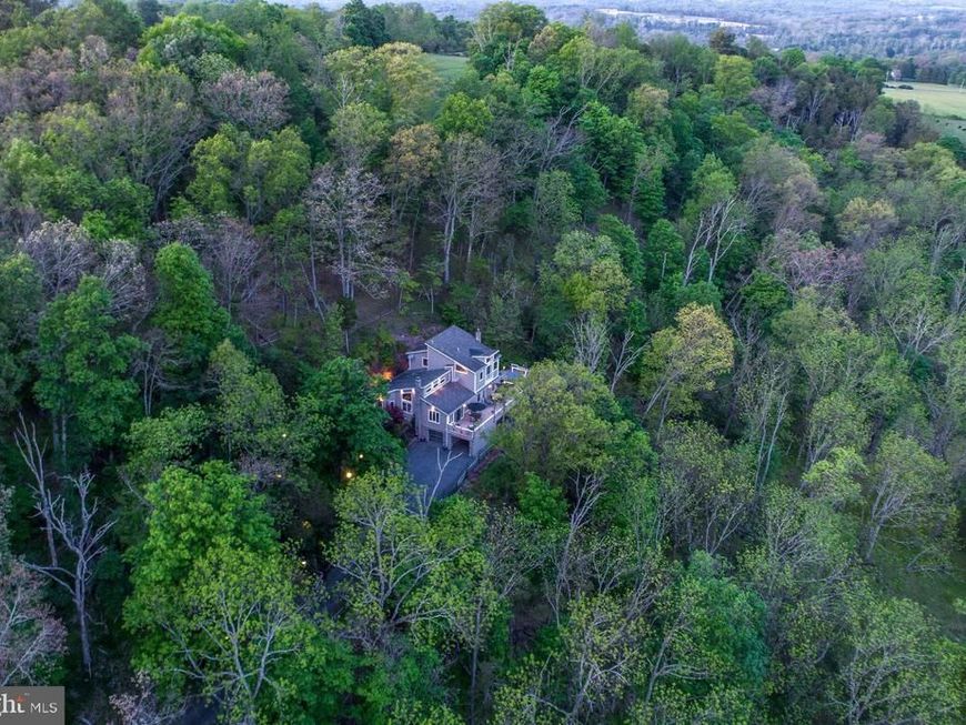 272 Headquarters Road, Erwinna, PA 18920 Main Photo