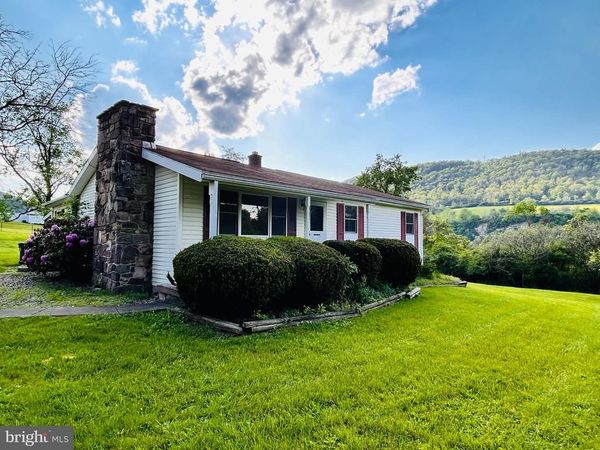 215 BROWN AVENUE, BELLEFONTE, PA 16823