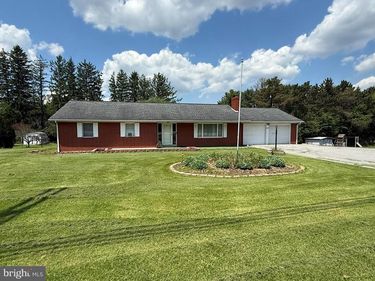 815 TYRONE PIKE , PHILIPSBURG, PA 16866