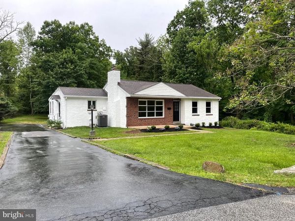 10 YORKTOWN AVENUE, WEST CHESTER, PA 19382