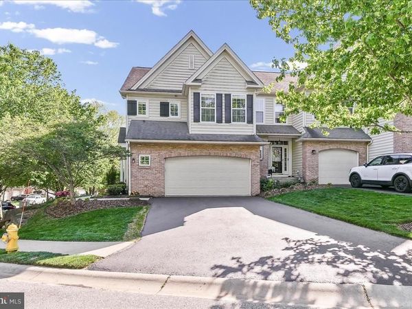 237 DEEPDALE DRIVE, KENNETT SQUARE, PA 19348