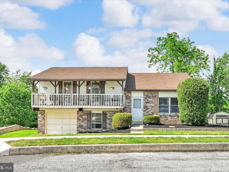 5561 Banbridge Drive, Harrisburg, PA 17112 Main Photo