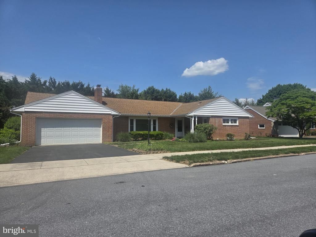 3814 Sunset Drive , Harrisburg, PA 17111 Main Photo