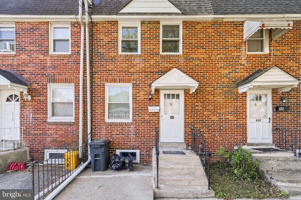 620 Macdade Boulevard, Darby, PA 19023 Main Photo