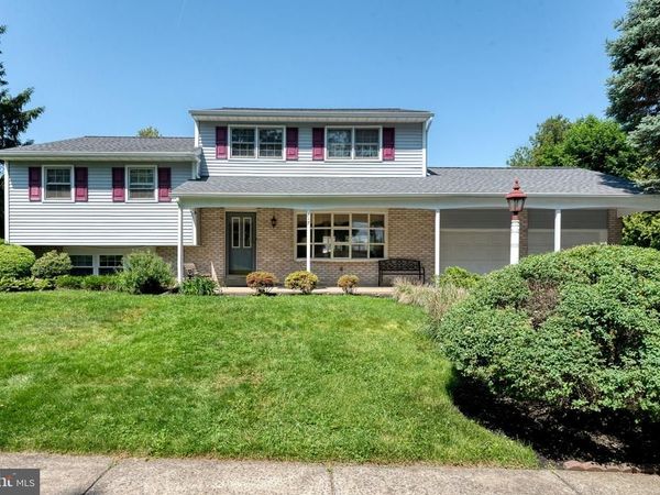 717 MAPLEWOOD AVENUE , LANCASTER, PA 17601