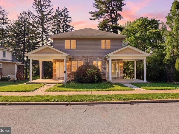 323 E ORANGE STREET, ELIZABETHTOWN, PA 17022