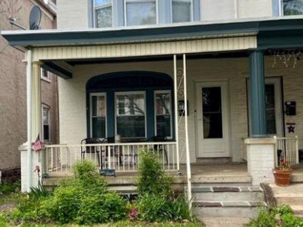 371 N CHARLOTTE STREET , POTTSTOWN, PA 19464