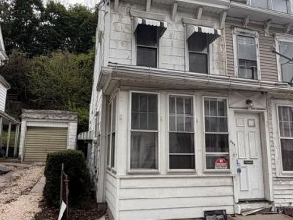 406 LAUREL STREET , MINERSVILLE, PA 17954