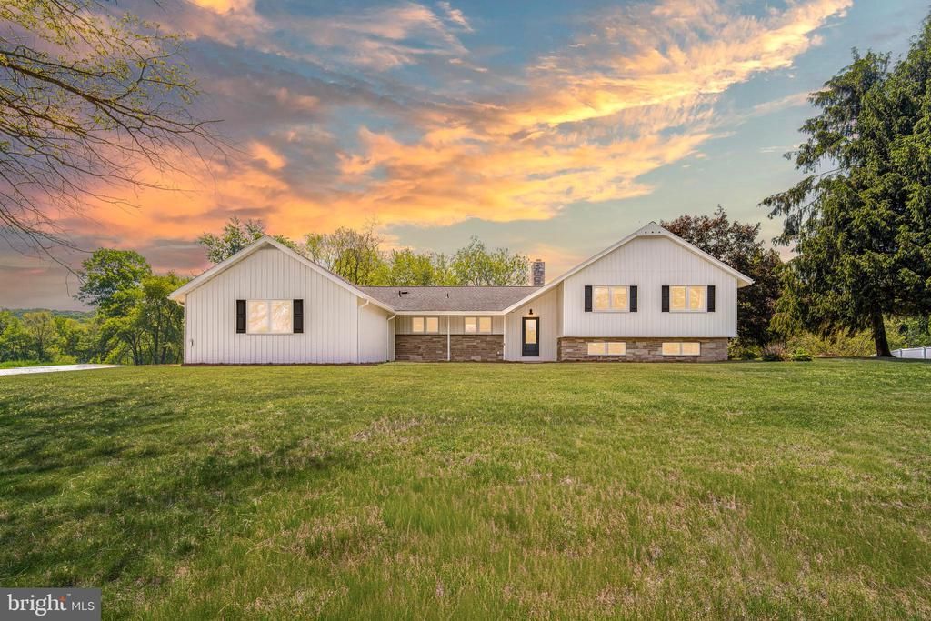 49 WILLOW CREEK ROAD, WRIGHTSVILLE, PA 17368
