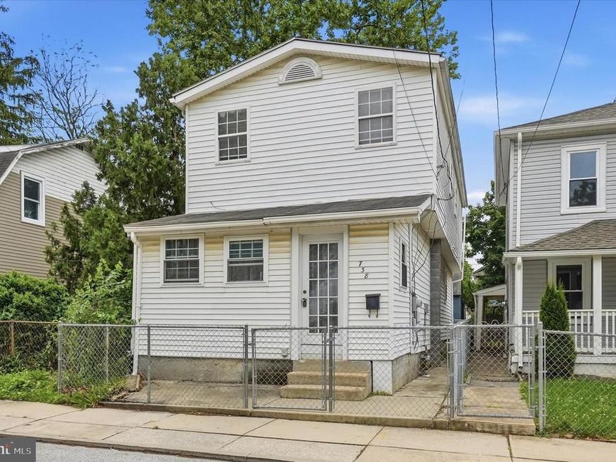 738 Edison Street, York, PA 17403 Main Photo