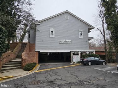 2050 N CALVERT STREET , Unit 308, ARLINGTON, VA 22201