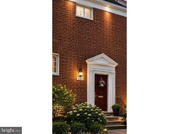 3304 GUNSTON ROAD, ALEXANDRIA, VA 22302