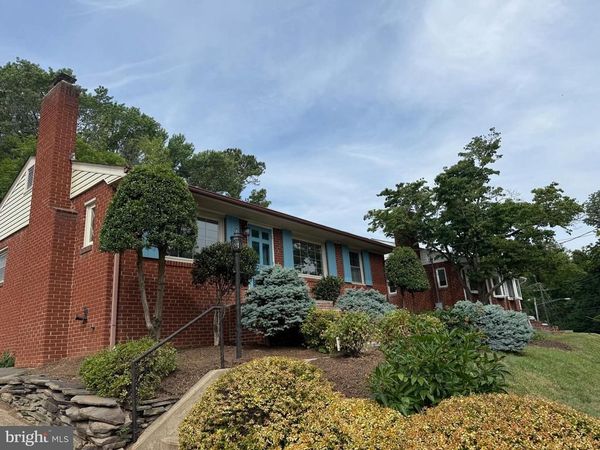 3204 LINDEN AVENUE, FREDERICKSBURG, VA 22401